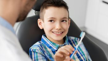 What Food to Eat and Avoid For a Child’s Dental Health